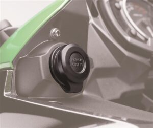 DC OUTPUT (12V Socket)